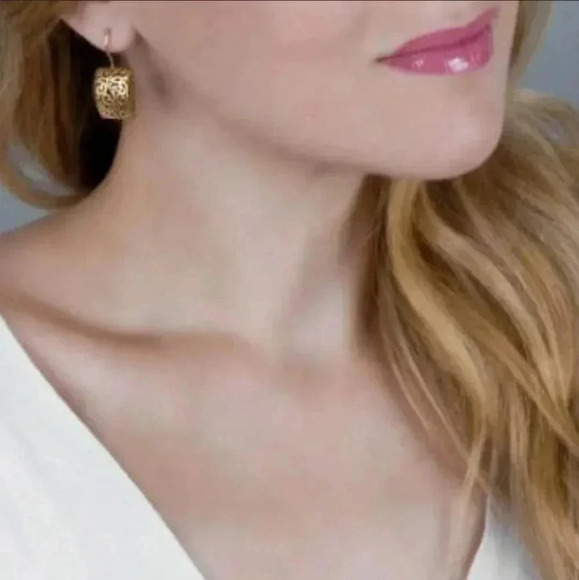 Antique Gold Filigree Classic Minimalist Modern Bohemian Earrings - Picture 2 of 3